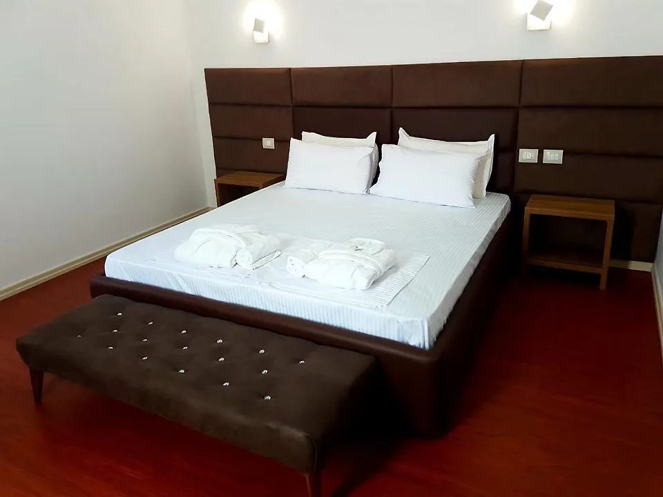 Divjaka Resort 3*, Divjake Albania